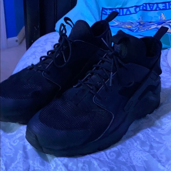 Nike Air Huarache Triple black - Picture 3 of 5
